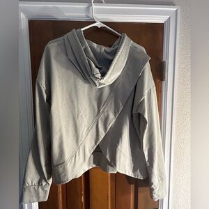Senita cross back hoodie L